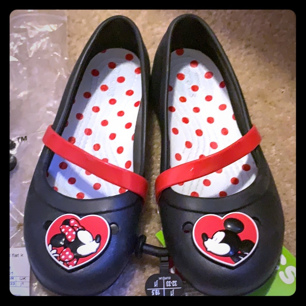 Disney Crocs size 1 Black
